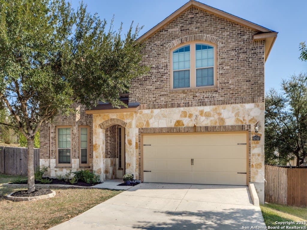 8702 Elkhorn Knl, Boerne