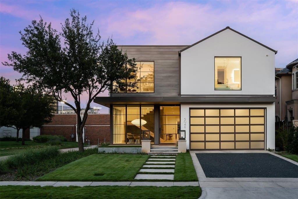 5048 Airline Rd, Highland Park