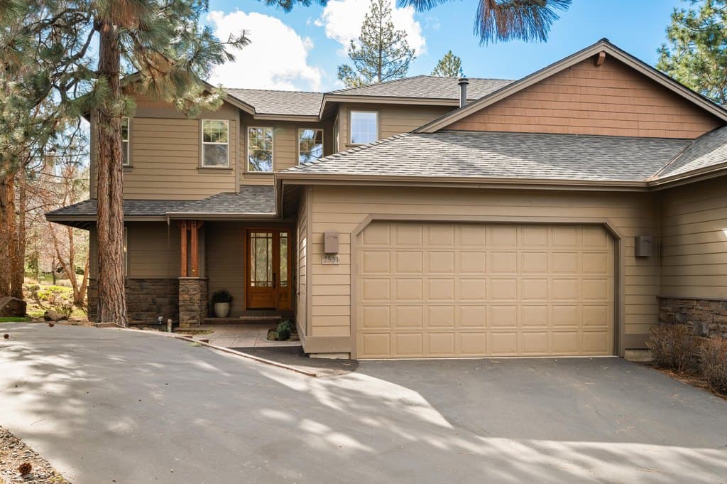 2531 NW Locke Ct, Bend