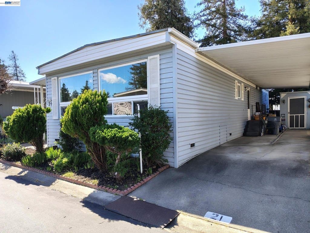 3231 Vineyard Ave Spc 21, Pleasanton