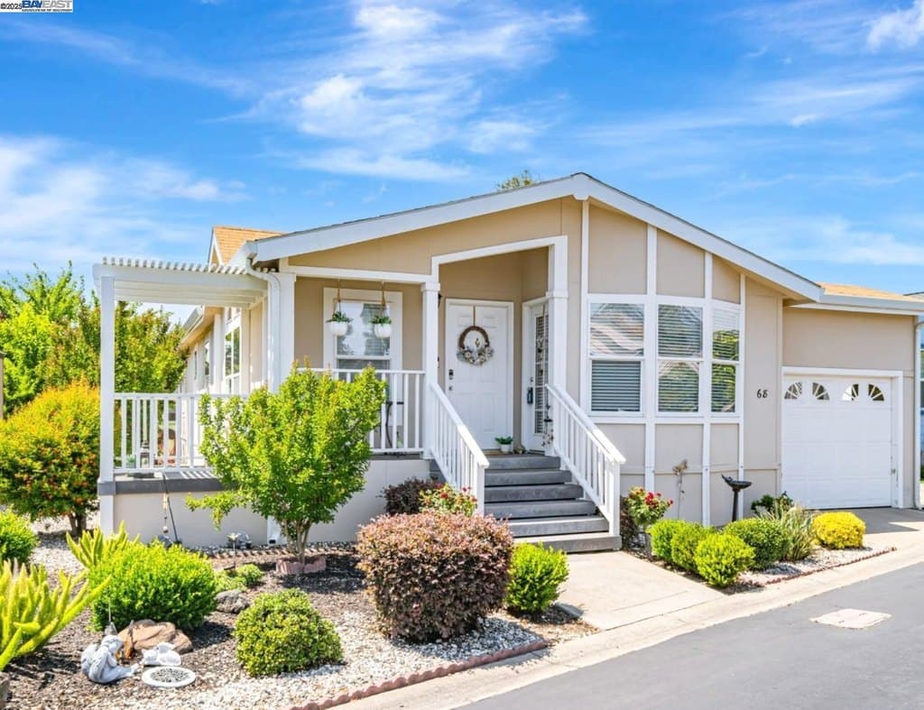 3263 Vineyard Ave Spc 68, Pleasanton