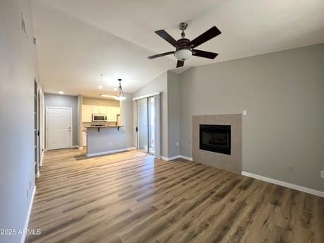 2929 W Yorkshire Dr Unit 2013