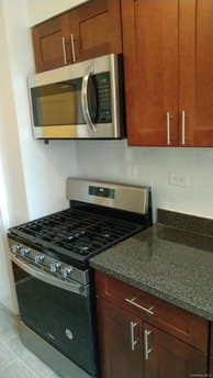 1501 Metropolitan Ave Apt 11G