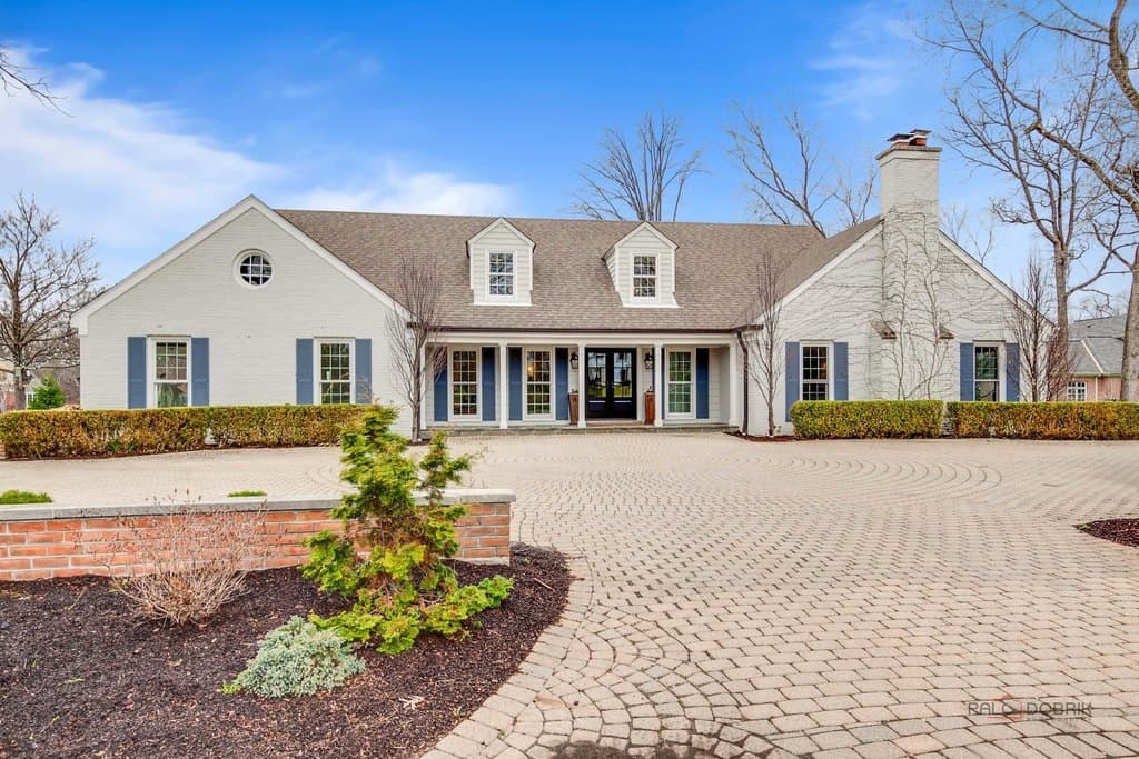 584 Fletcher Cir, Lake Forest