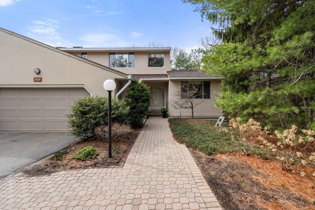 202 Allandale Rd Unit B, Boston