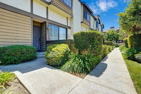 21209 Lassen St Unit 4