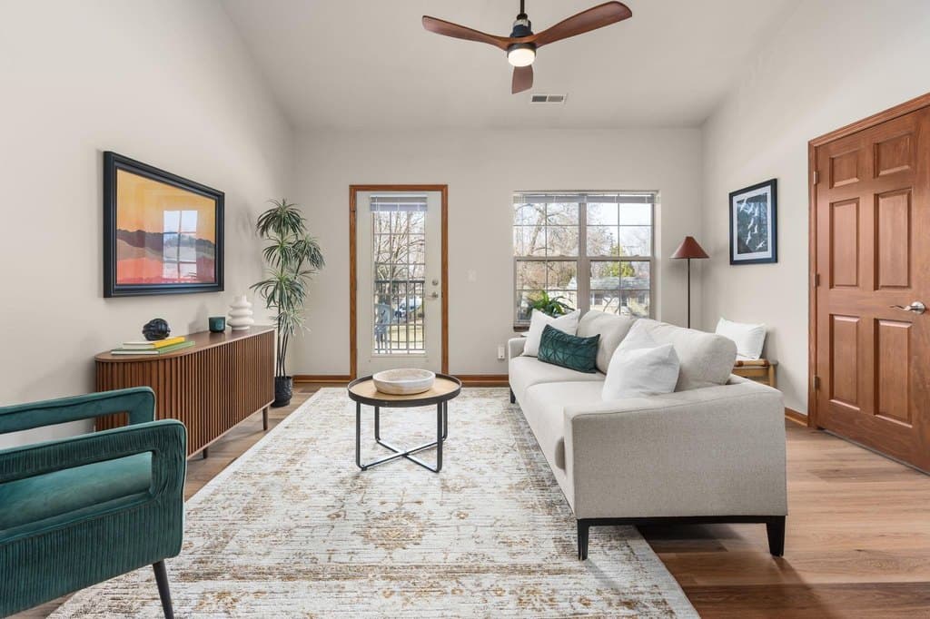 1517 Martin St Unit 2, Madison