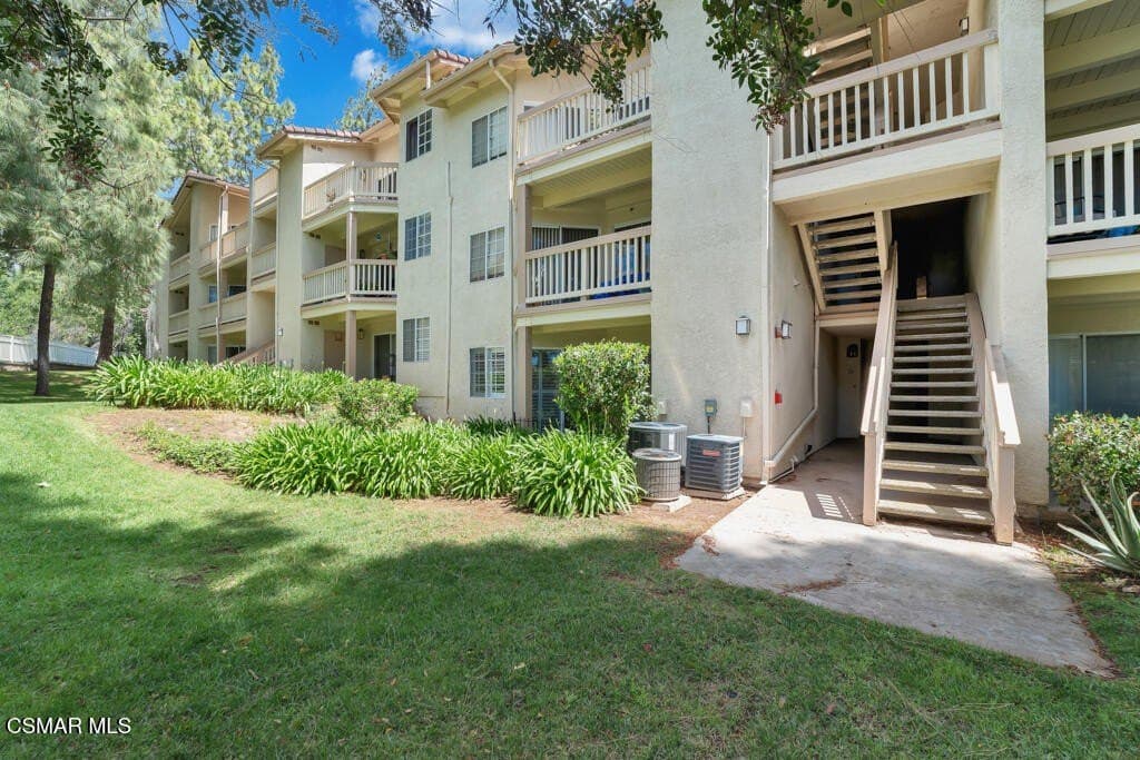 653 Oak Run Trl Unit 109, Oak Park