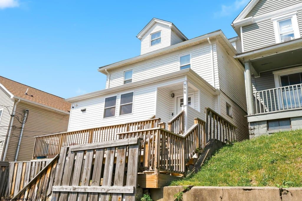 289 Wiles St, Morgantown