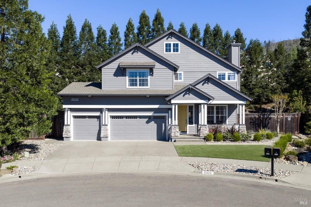 5909 Featherlight Pl, Santa Rosa