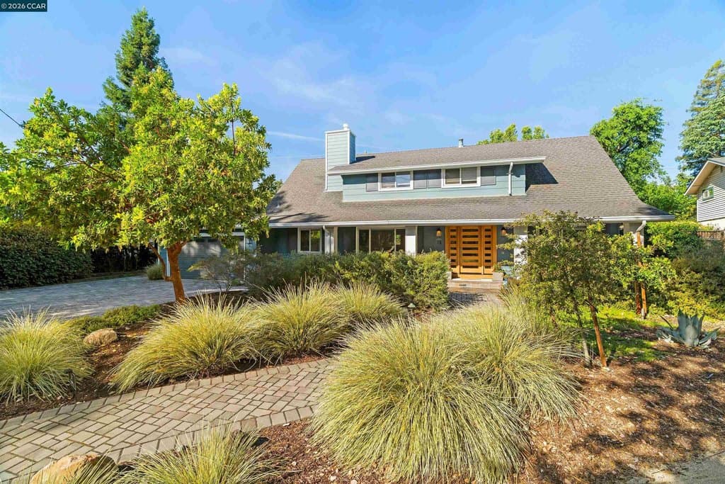 15 Wildwood Ct, Danville