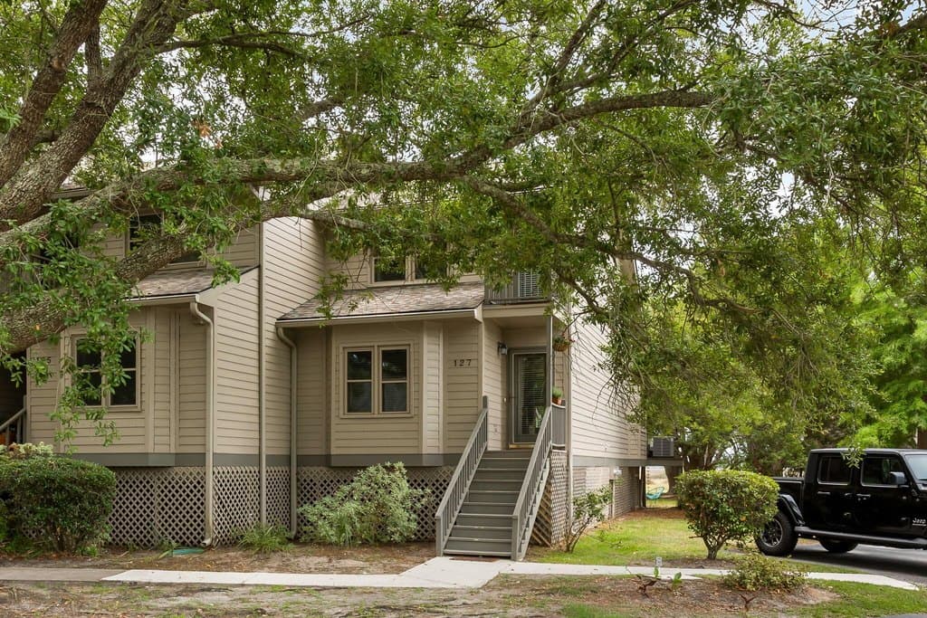 127 River Breeze Dr Unit 32, Charleston