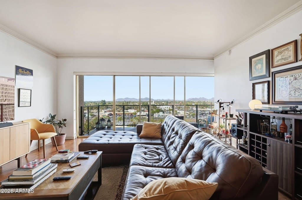 4750 N Central Ave Unit 10K