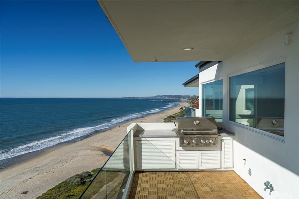 267 Avenida Lobeiro Apt E, San Clemente