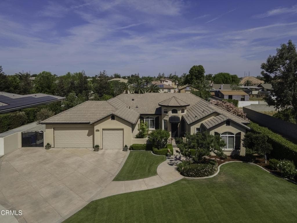 14918 Thunder Valley Rd, Bakersfield