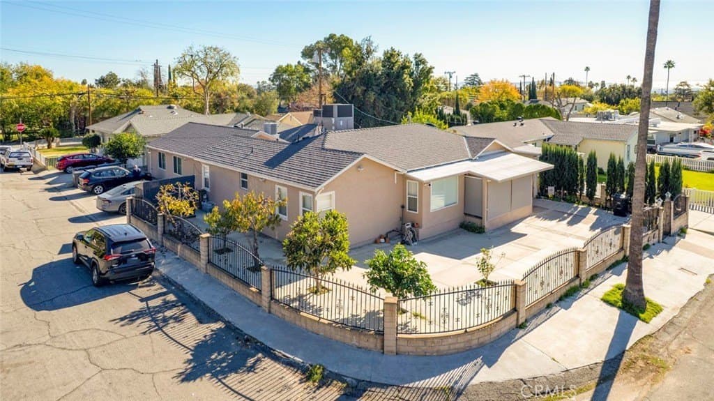 1670 N Oxford Ave, Pasadena