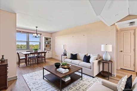 8409 155th Ave Apt 5A