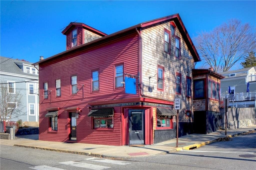 2 Perry St, Newport