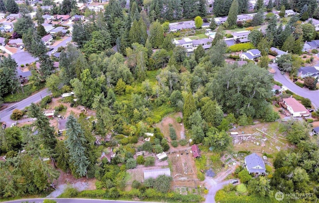 17204 Northup Way, Bellevue