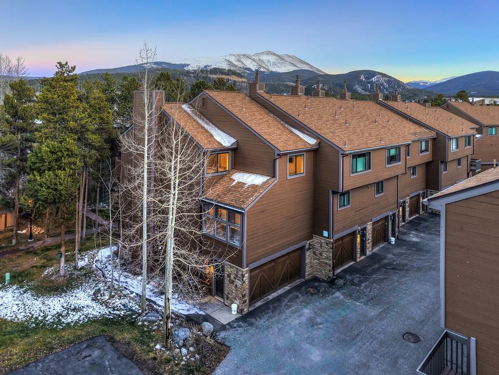270 Primrose Path Unit 33, Breckenridge