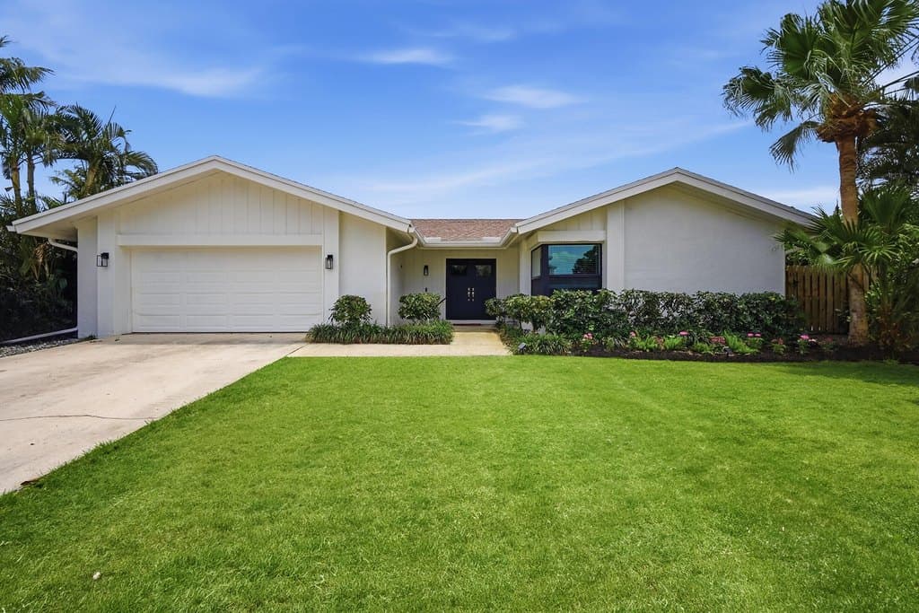 4178 Birchwood Dr