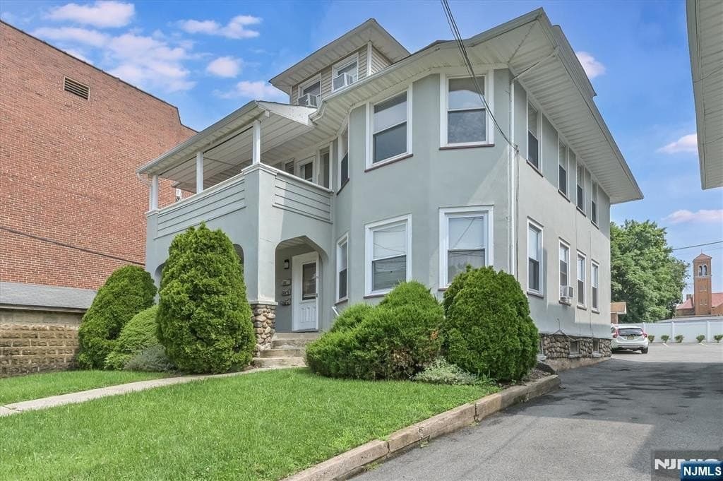 75 Glenridge Ave, Montclair