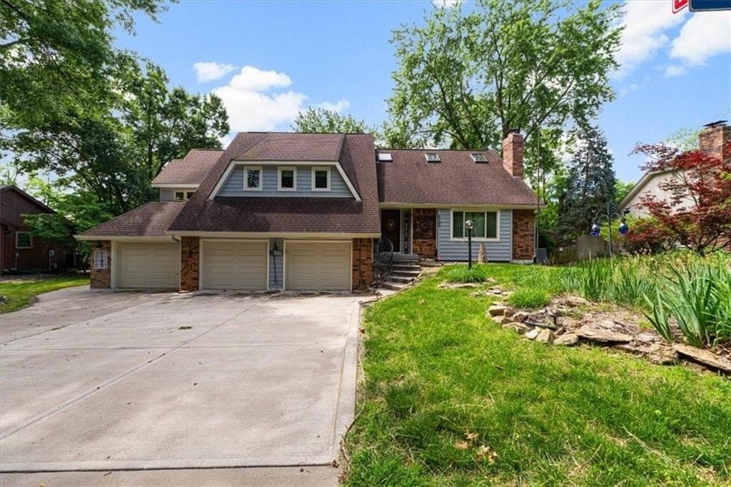5103 NW Old Trail Rd, Kansas City