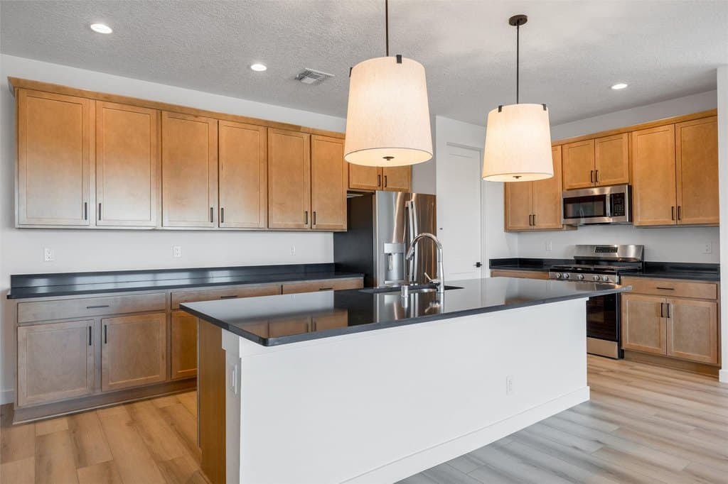 75 Cadena Loop, Los Alamos