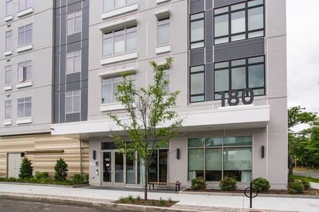 180 Telford St Unit 5-9