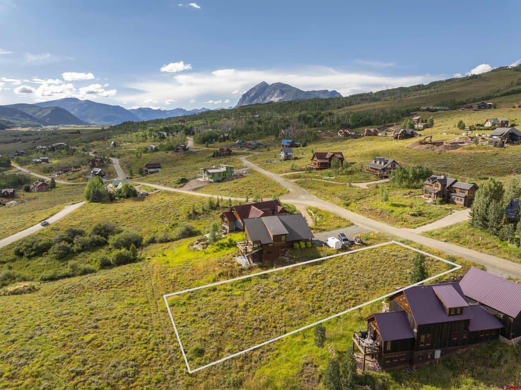 398 Cisneros Ln, Crested Butte