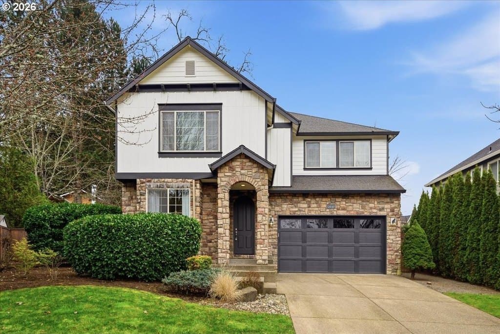 12647 SW 21st Ct, Lake Oswego