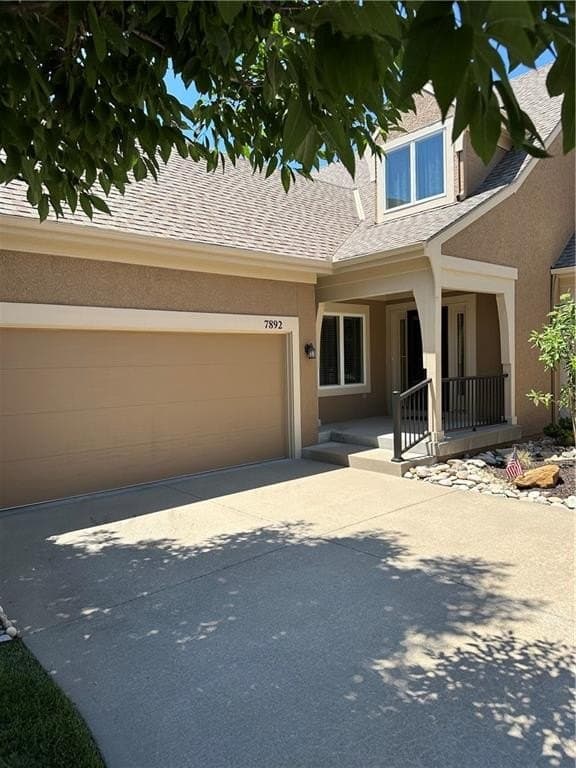 7892 W 157th Ter