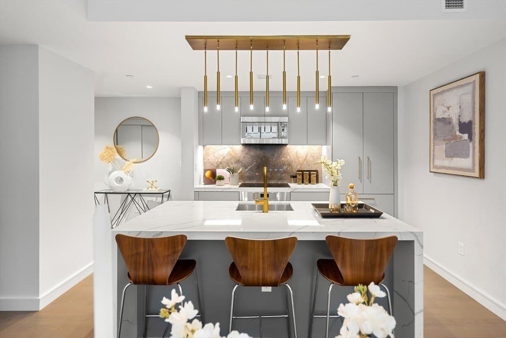 55 Lagrange St Unit 1901