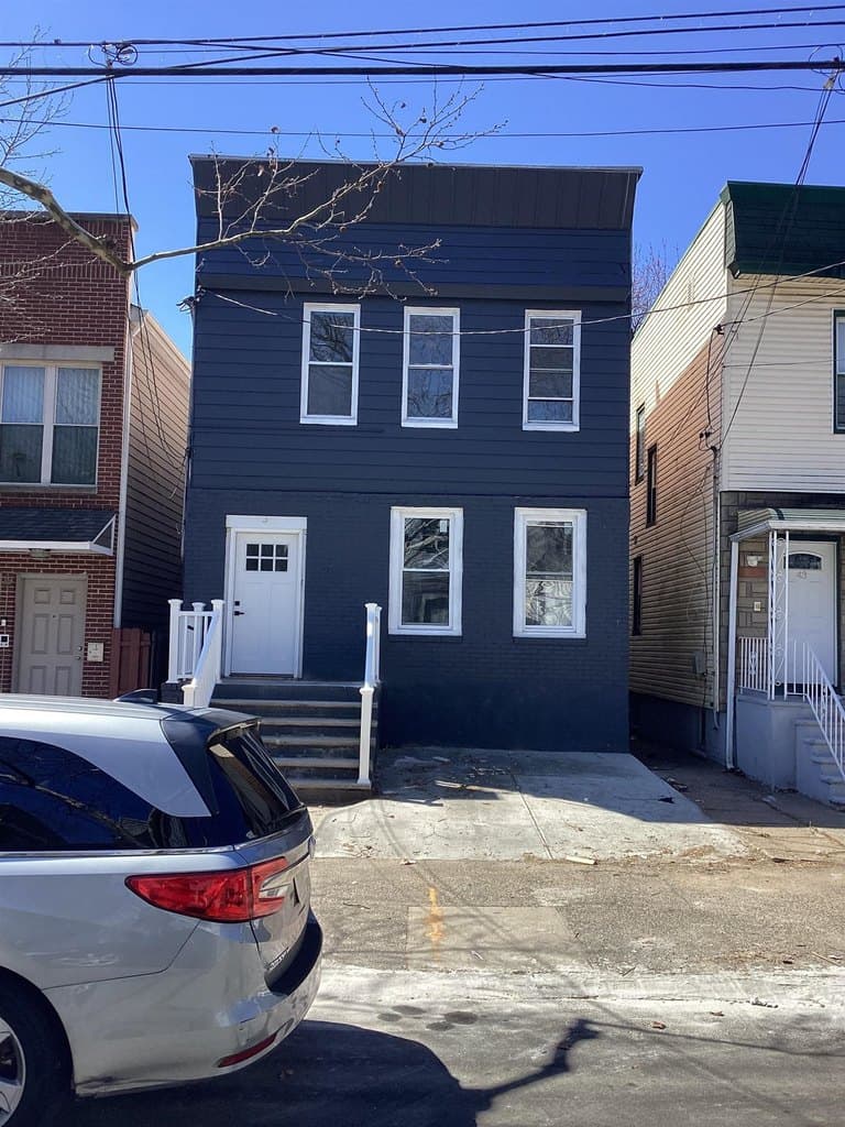 41 New St, Jersey City