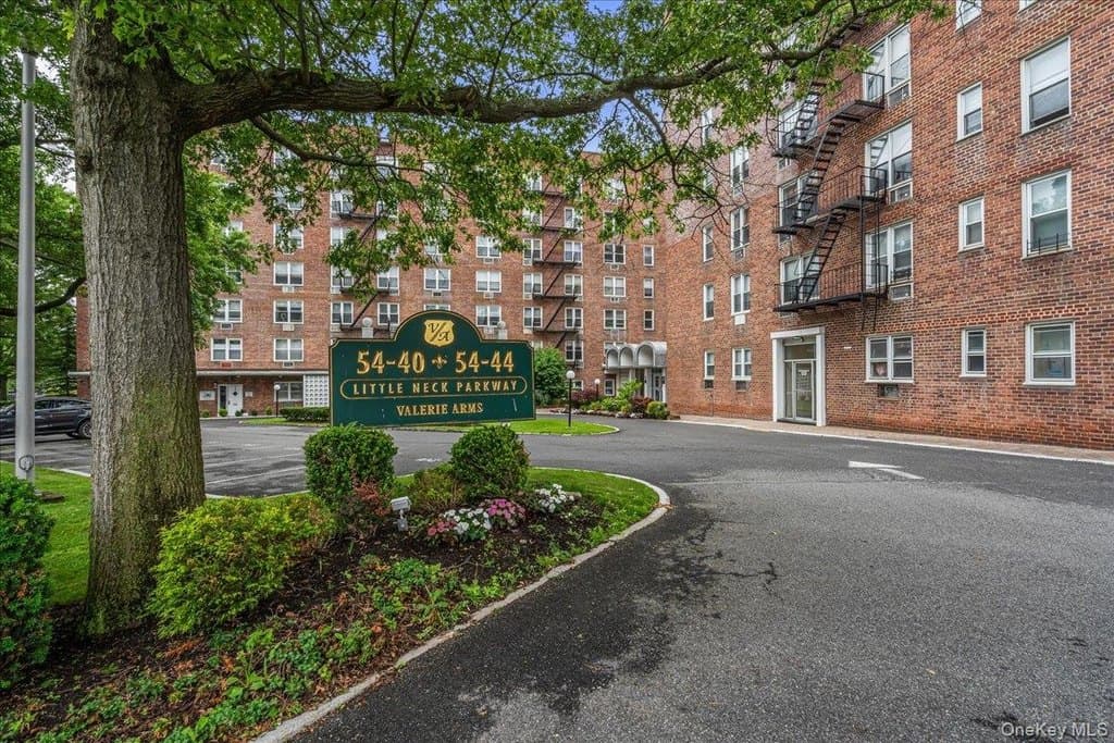 54-44 Little Neck Pkwy Unit 5G