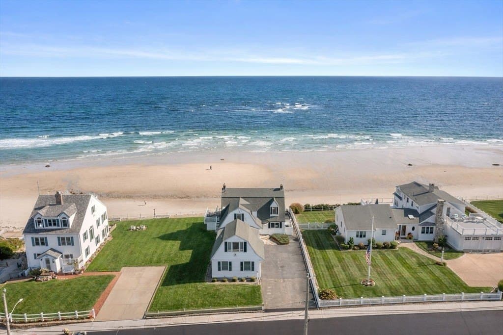 4 Priscilla Beach Rd listing photo