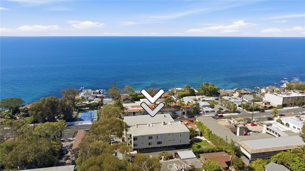 240 Moss St Apt 8, Laguna Beach