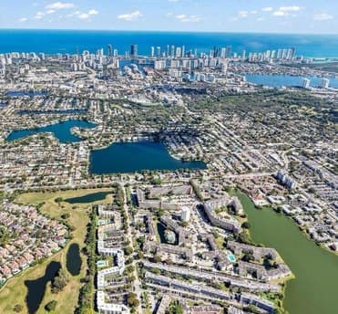 1501 NE 191st St Apt C114