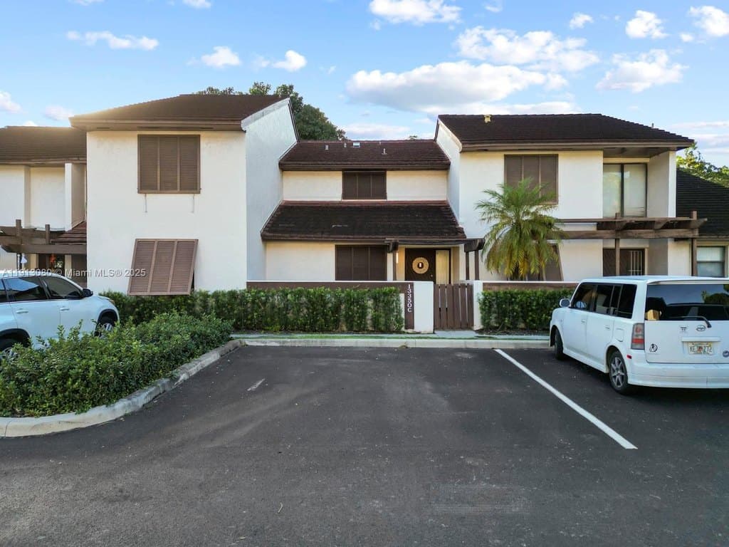 13350 SW 91st Ter Apt C