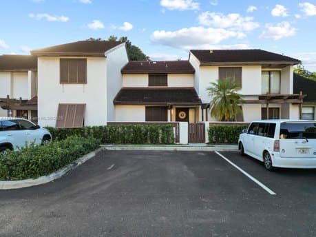 13350 SW 91st Ter Apt C