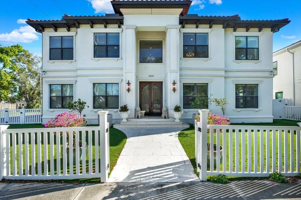 3600 W San Luis St, Tampa