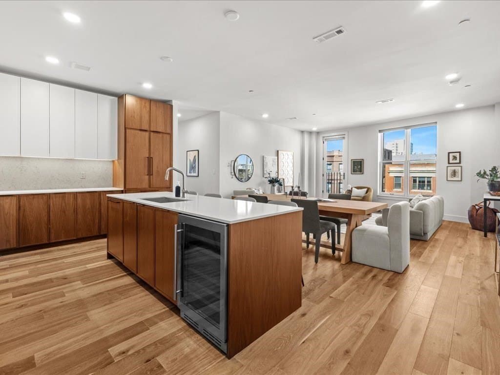 566 Columbus Ave Unit 506, Boston