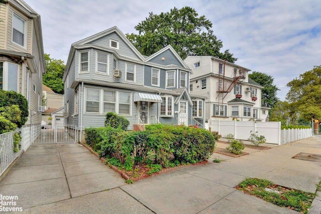 69-26 Woodhaven Blvd