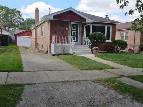 11834 S Campbell Ave