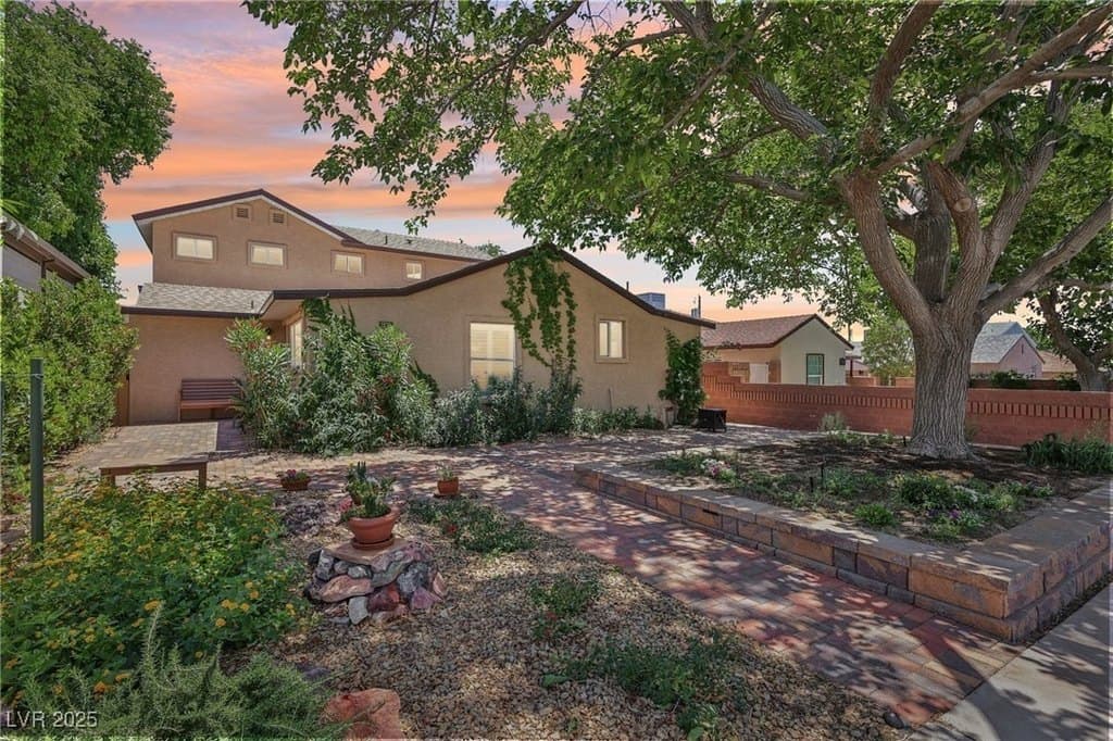 639 Avenue I, Boulder City