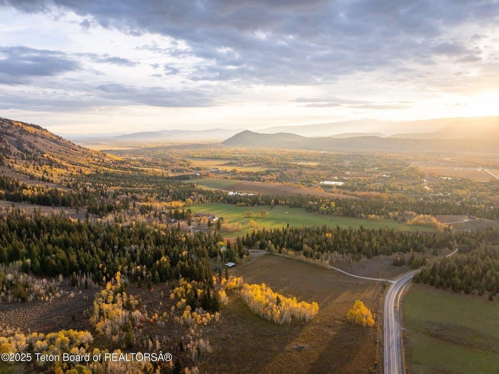 6255 W US Highway 22, Wilson