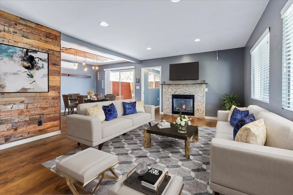 570 Casanova Ave, Monterey