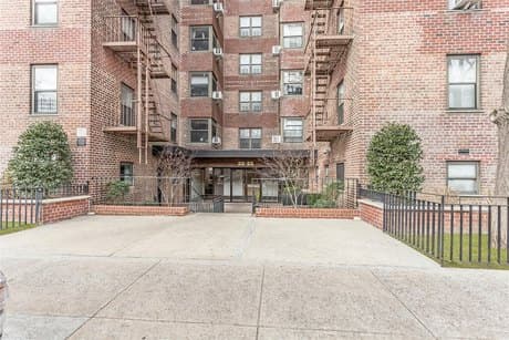 32-22 92 St Unit 603