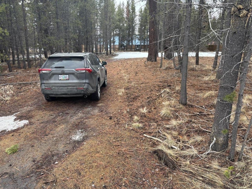 17123 Spring River Rd Unit 14, Bend