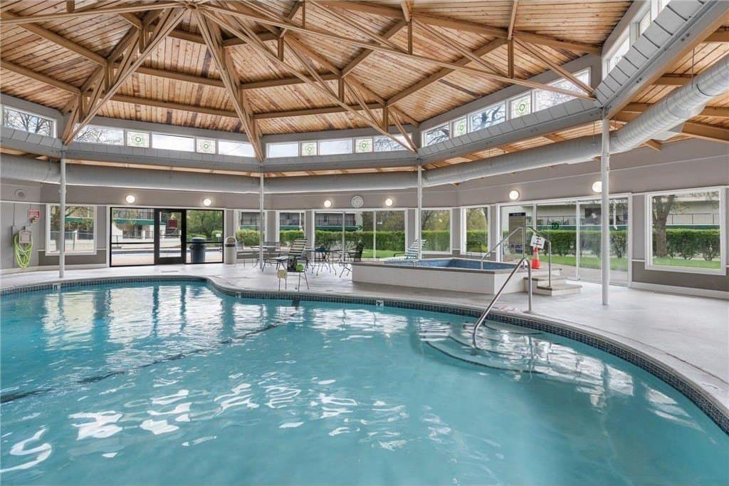 10411 Cedar Lake Rd Apt 213, Minnetonka